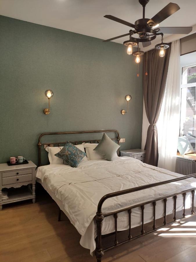 OGE Boutique Midtown hotel Tbilissi Extérieur photo