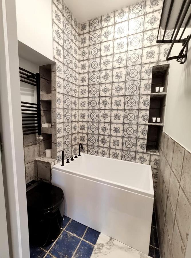 OGE Boutique Midtown hotel Tbilissi Extérieur photo