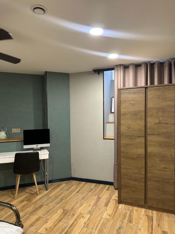 OGE Boutique Midtown hotel Tbilissi Extérieur photo